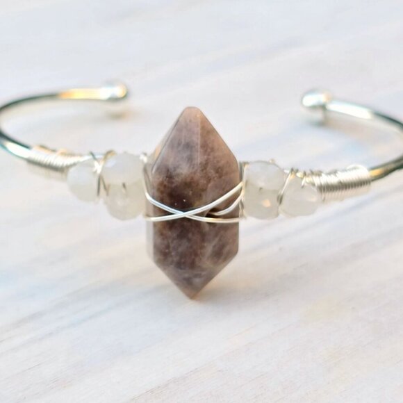 Sunstone Wire Wrap Cuff ✦ 14Kt Gold Over Copper ✦ Moonstone Accents Tailsman - Picture 4 of 12